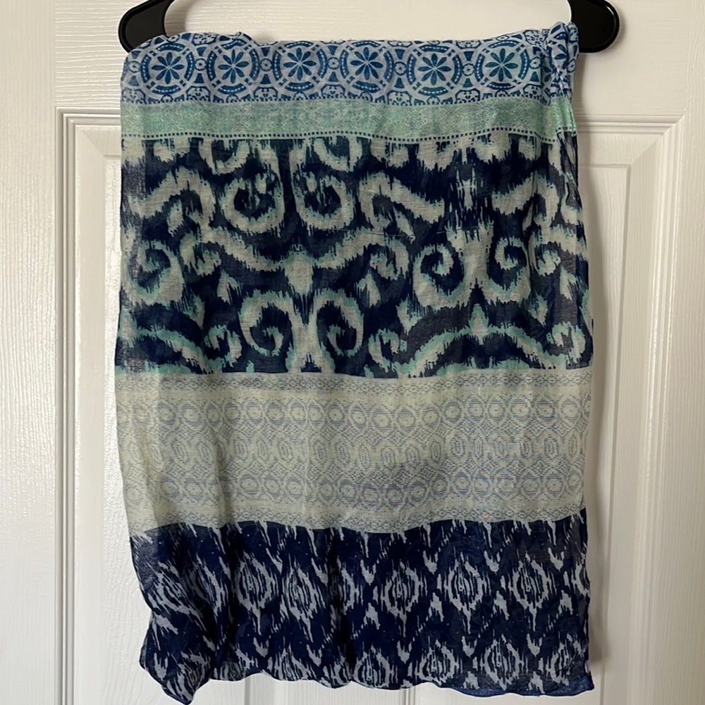 Multi colored Infiniti scarf